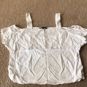 Cold shoulder summer top